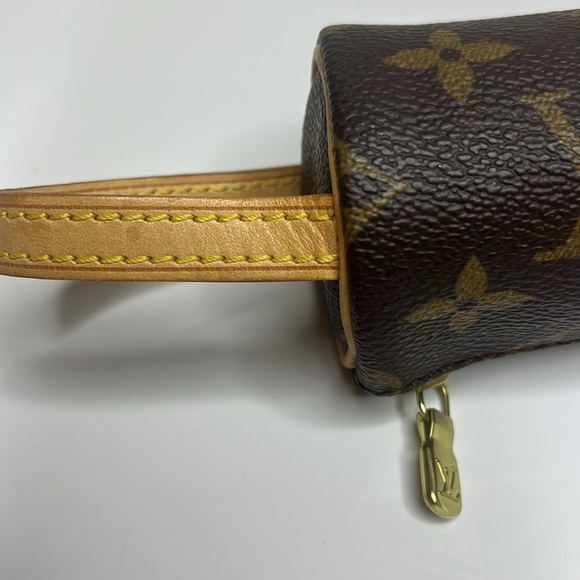 Louis Vuitton Monogram Golf Ball Bag - Picture 2 of 10